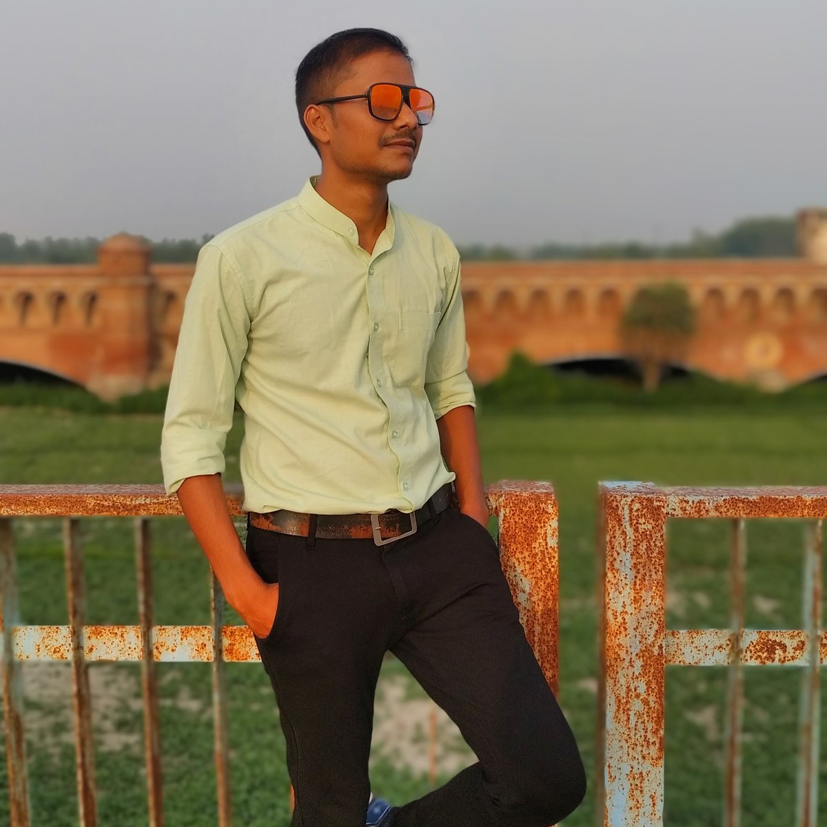 alok01395's tweet photo. #NewProfilePic https://t.co/PhFDADCQj0