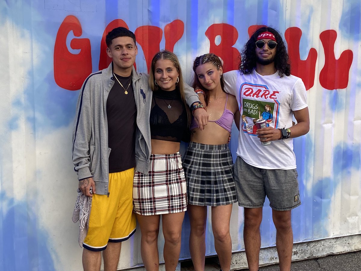 memhoe14's tweet photo. #GovBall2022 https://t.co/EpiUH91pl6