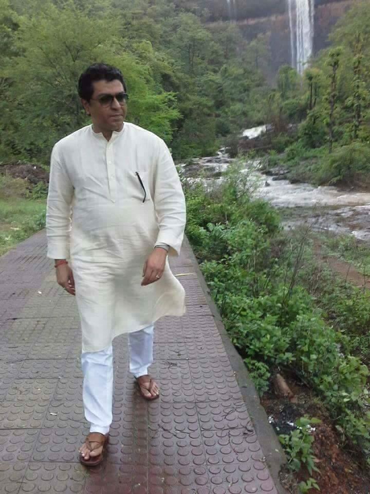 RAJ...
           वाढदिवसाच्या मनःपूर्वक शुभेच्छा 💐💐💐
#RajThackeray