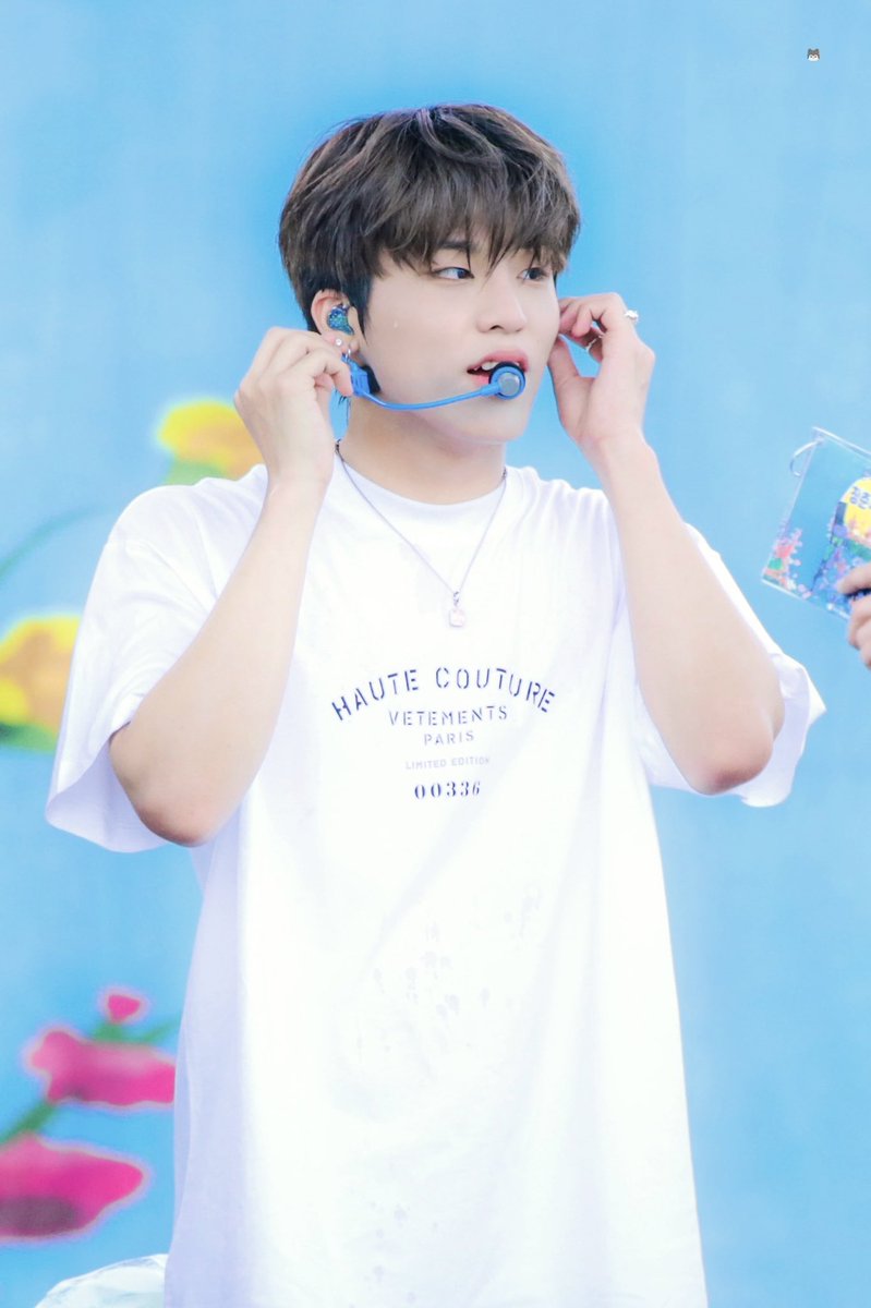 220612 청춘페스티벌

최최종제출합니다..💭

#TREASURE #박정우 
#PARKJEONGWOO