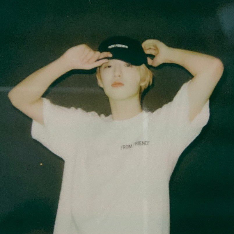 taecmyheart_'s tweet photo. the category is polaroids and jae park won https://t.co/MKF9e3sIXQ