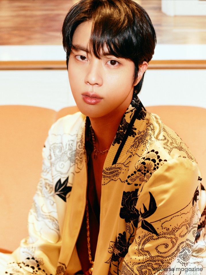 KSJinsArchive's tweet photo. I CANNOT FCKING BREATHE...
#방탄소년단진 #김석진 #석진 #진 #BTSJIN #JIN @BTS_twt https://t.co/WcrUQH9jR7