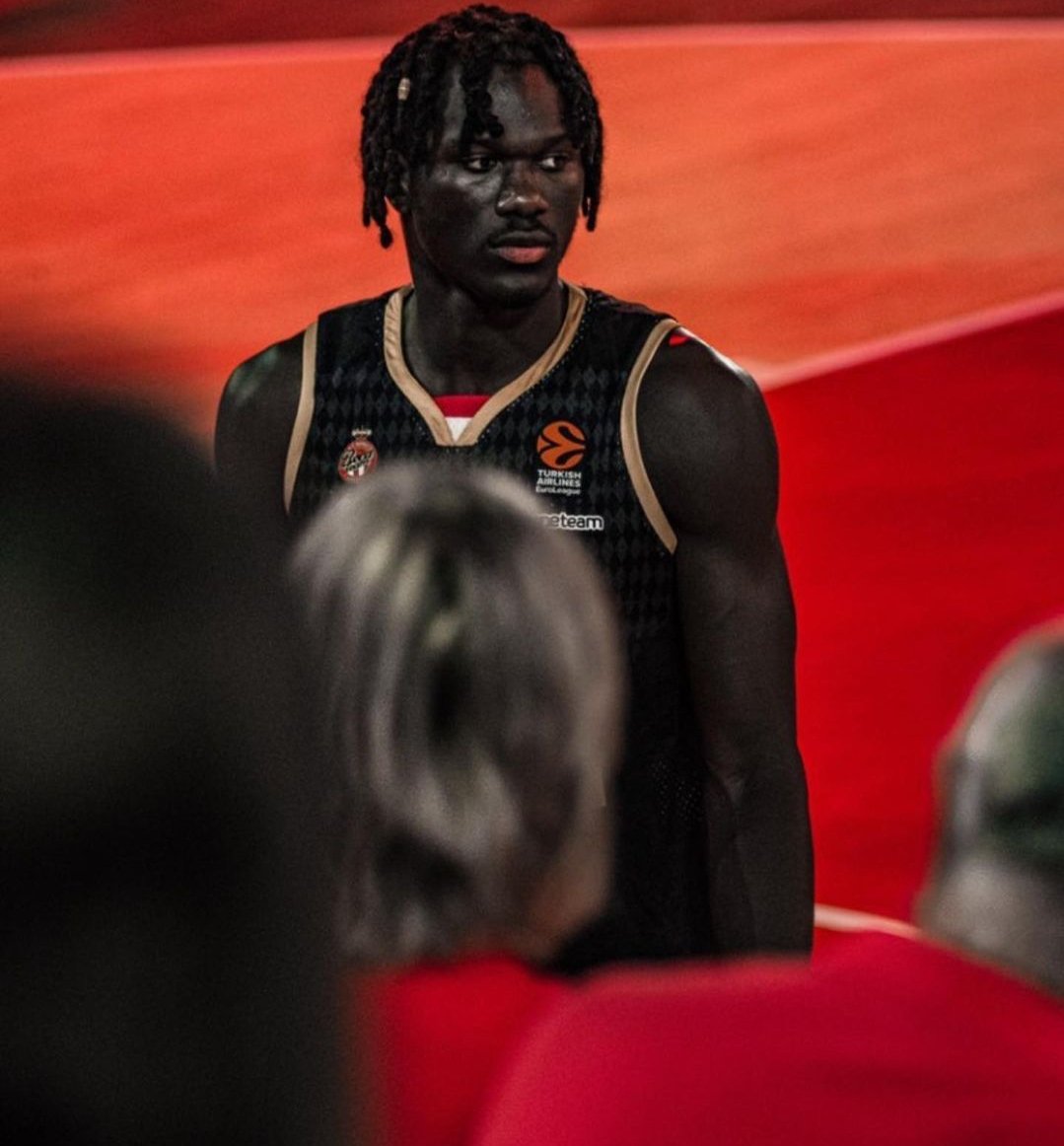 fall_faye's tweet photo. @ASMonaco_Basket❤️ https://t.co/fWHsORdIzr