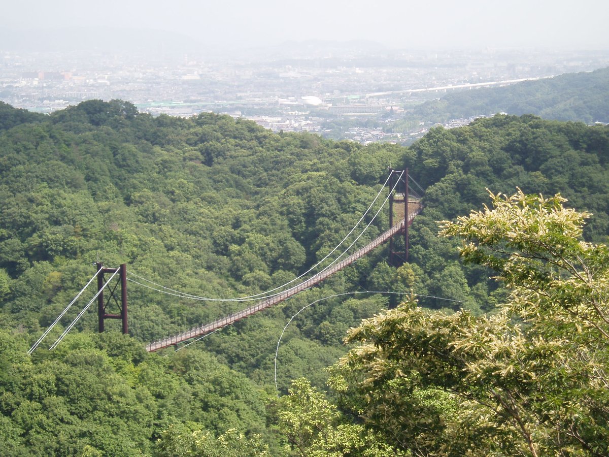 o_wonderforest's tweet photo. 【星のブランコ通行止め情報】
大阪府下・交野市において強風注意報の発令に伴い、また、星のブランコの風速計が14mを超えているため、11時14分より通行止めとなっております。
#大阪府民の森
#ほしだ園地
#ほしだの森
#wonderforest
#星のブランコ
#大阪おでかけ
#forestofosaka https://t.co/nepWhe8Ulj