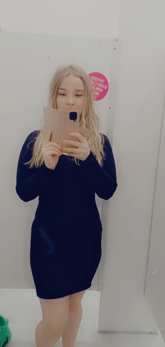 StrangeMagic777's tweet photo. New dress for date night 😌💗 https://t.co/LeshLJycAl