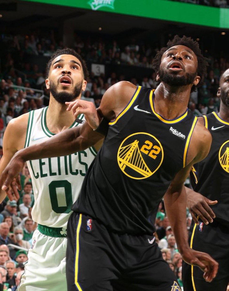 Fw: [情報] 今日圍巾