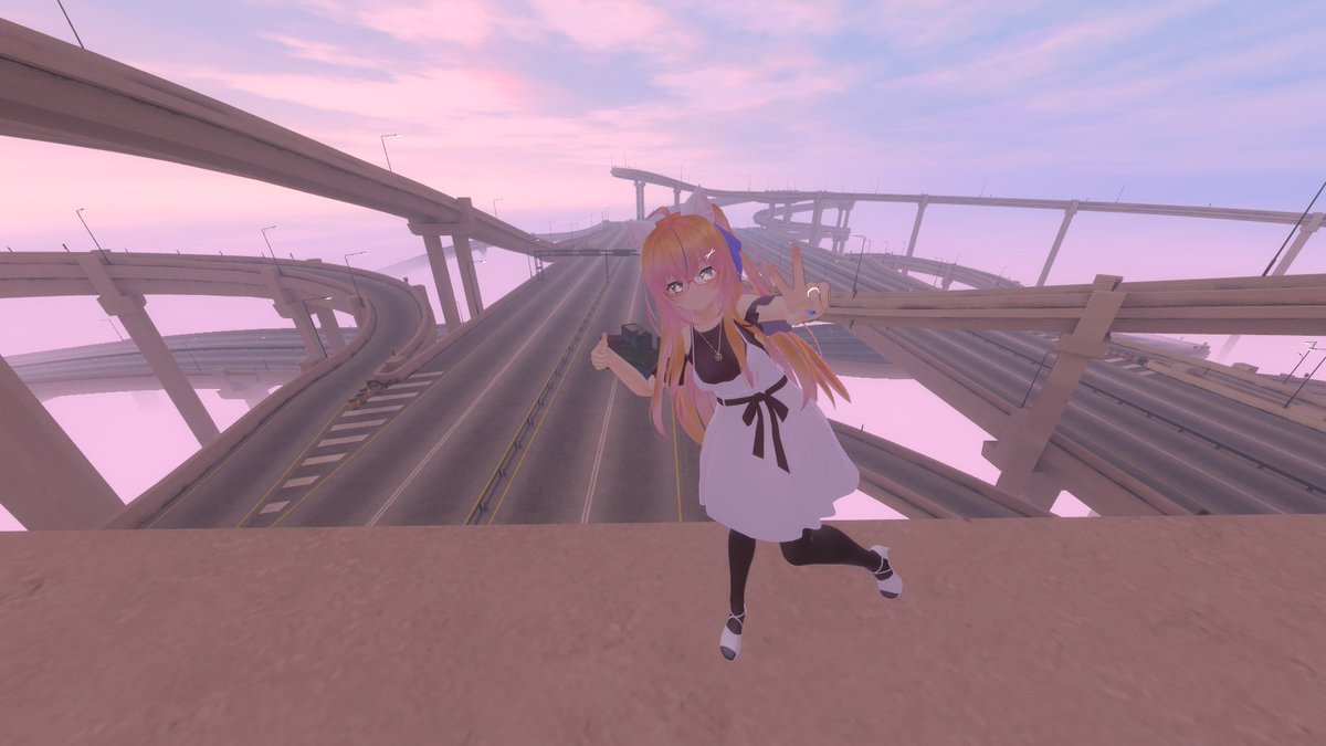 NananekoCocoa_1's tweet photo. Milky-Dawn Junction-朝焼けジャンクション-というワールド〜✨
高速道路❓にコンテナがあって、中にキッチンやソファがありました😆
朝焼けの景色も良いねぇ✨
ちなみに、連続ジャンプでどこまでも行けそうでした😳
最後の写真は、中まで入れたので撮ってみた〜😑
#EMISTIA
#VRChat
#朝焼け
#高速道路 https://t.co/mG6UEVsB9U