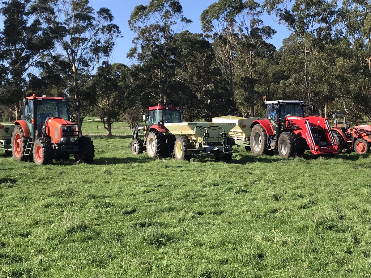 Accu-Spread #estuaries #soilwise cracking day for it!