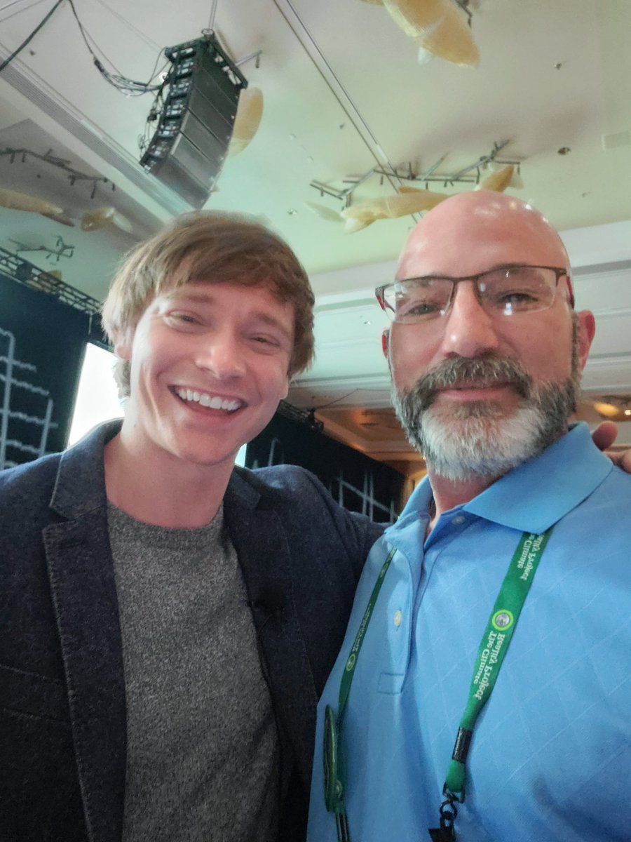 CSR_Dr's tweet photo. So grateful to @ClimateReality Leader @CalumWorthyCLRP for telling my daughters (fans) that I am the "coolest dad" for fighting for our climate. Thank you @CalumWorthy #ClimateActionNow https://t.co/To2kO6ALnP