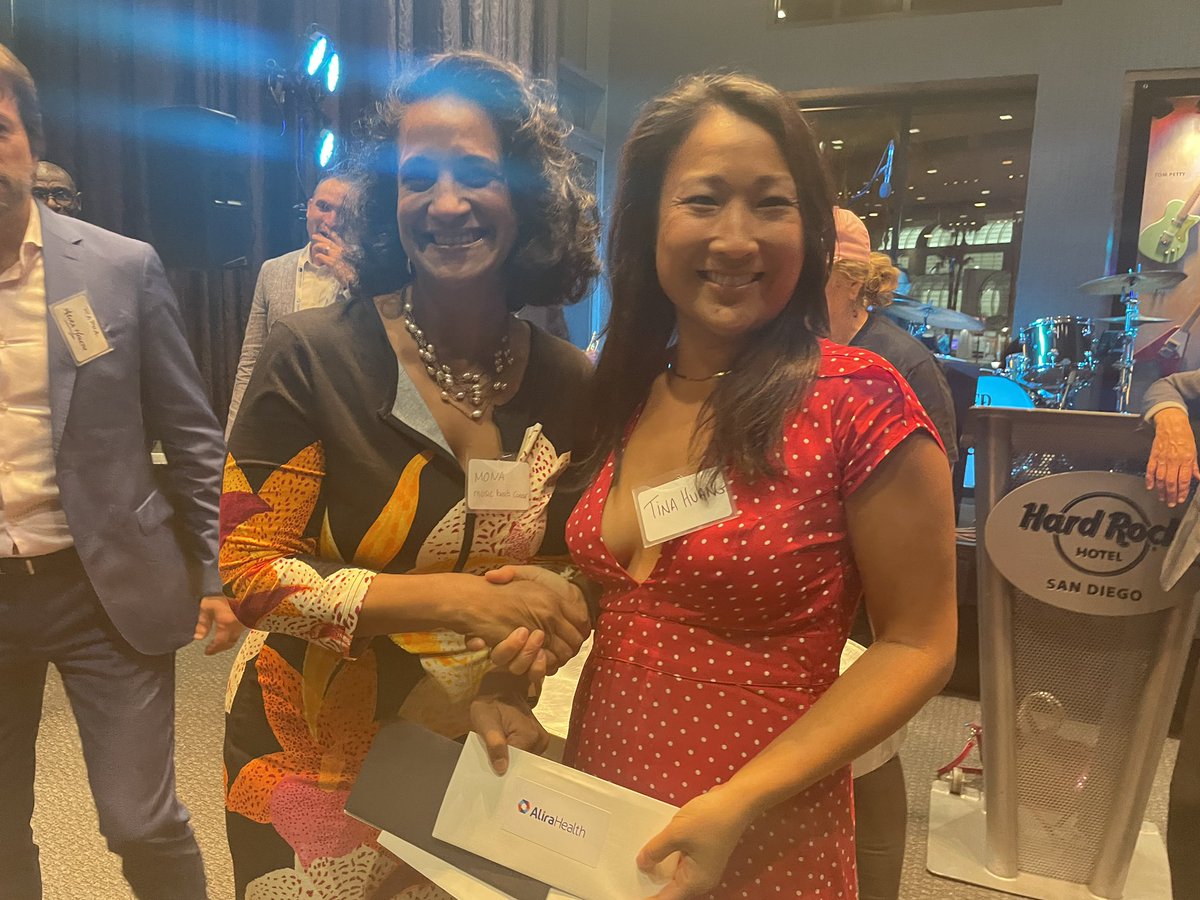 DiademBio's tweet image. Honorary team member @tinahuang just won @MusicBeatCancer raffle!