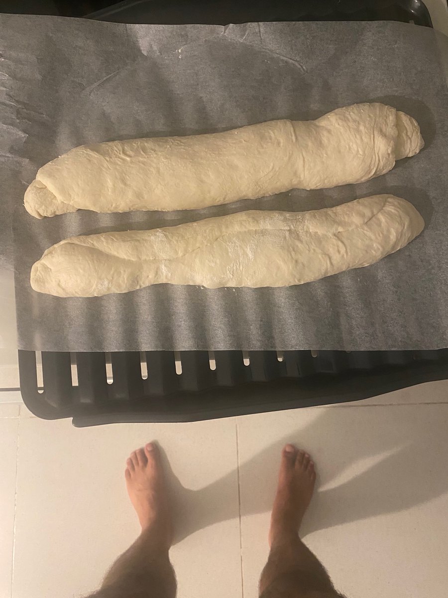 nima 🇧🇸🇬🇧🇸🇪 (@palebrowndot) on Twitter photo 