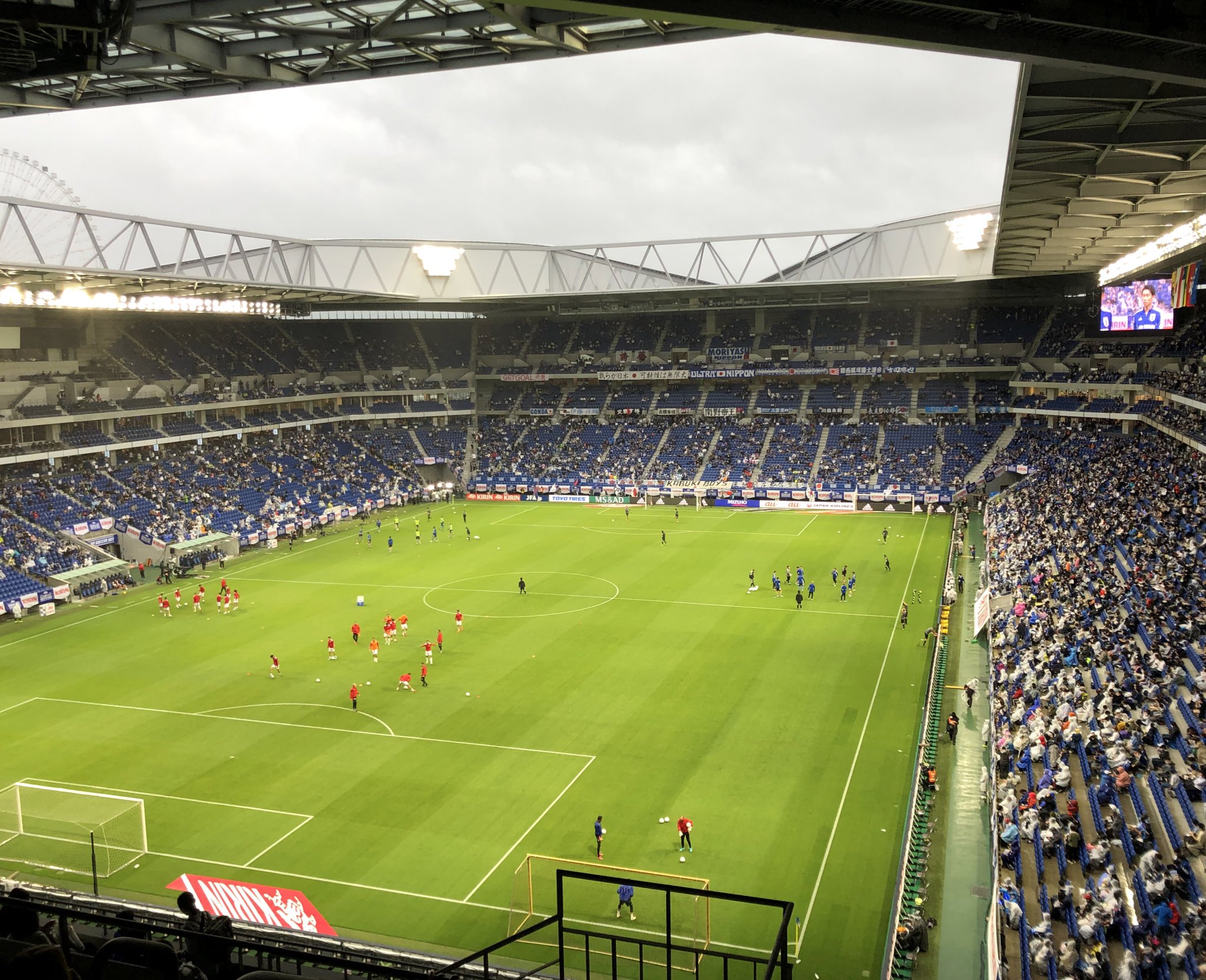 タクパパ 現場2 え と 軽い暴風雨です笑笑 キリンカップサッカー22 パナソニックスタジアム吹田 T Co 7k3cgyog9k Twitter