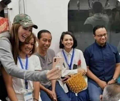 Tukang fotonya nggak ada ahlak