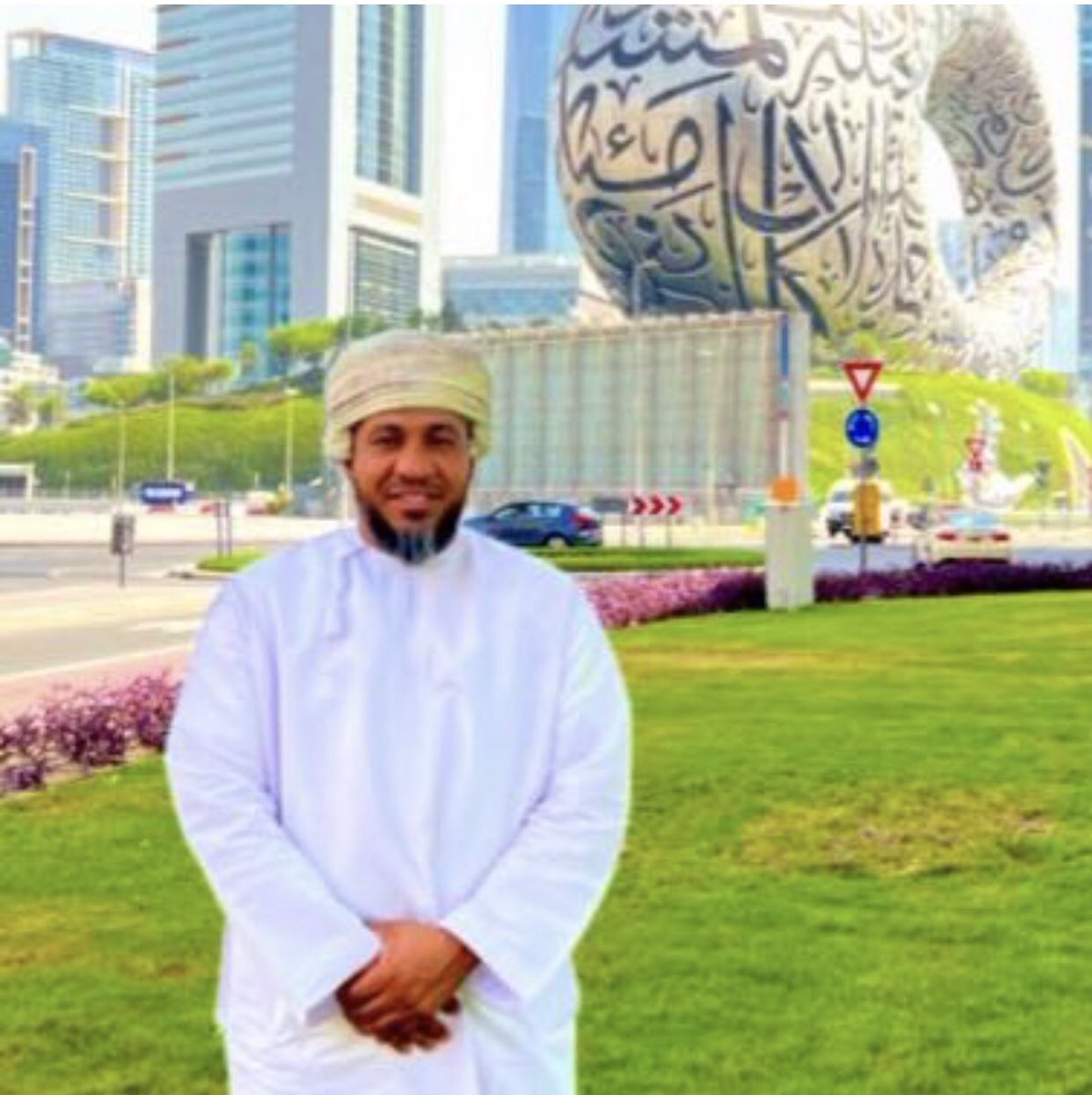 حي هالراس "قول وفعل وصاحب صاحبه