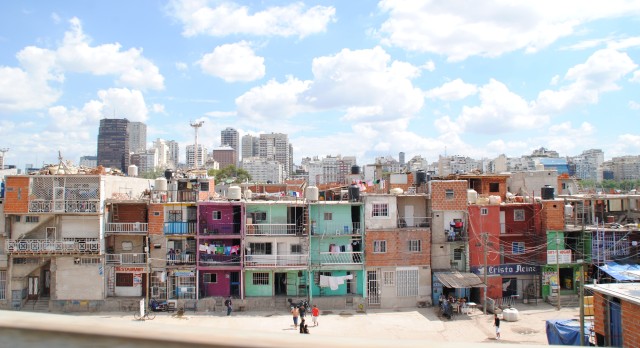INTERVIEW: Firm and fair foundations to transform cities, transform lives --&gt; iied.org/firm-fair-foun…

Anna Walnycki talks to Jorgelina Hardoy of sister organisation IIED-América Latina about the evolution of our shared community-led #urban research approach, and its relevance.