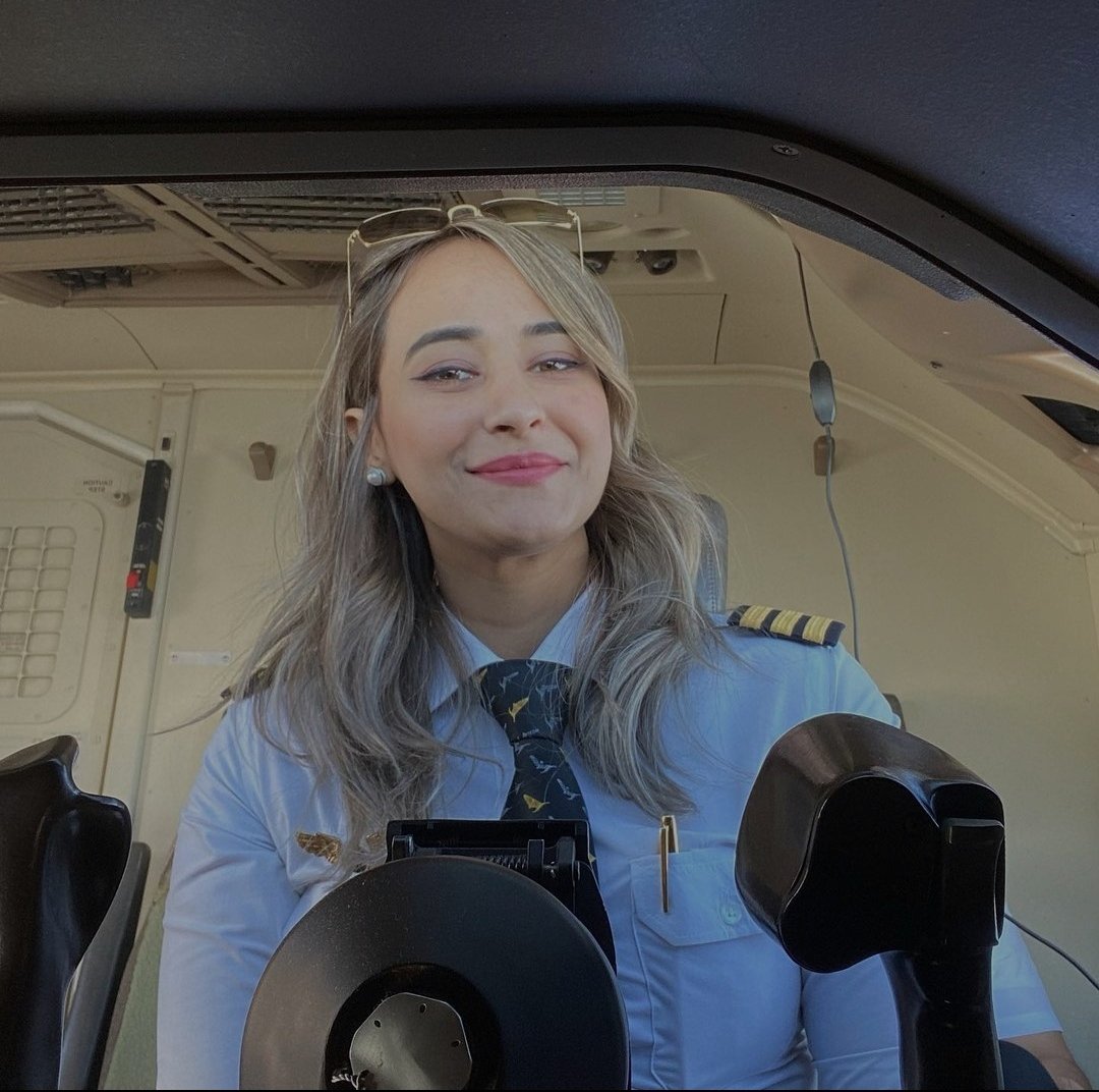 LaxmiPilot's tweet photo. Your mind is everything. What you think you become. What you feel you attract. ✈️✈️ https://t.co/1geiTXJAk0
