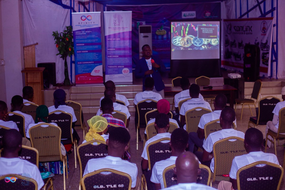 cteil_gh's tweet photo. Hi great Dfinity community...The Ghana Dfinity team had our fifth successful event over the weekend in Tamale where we Educated young  people about blockchain, the ICP ecosystem and the opportunities available 😊... thanks @cteil_gh @DfDfinity @giulia_guizza @ICPSquad https://t.co/hJVqR0U0ru