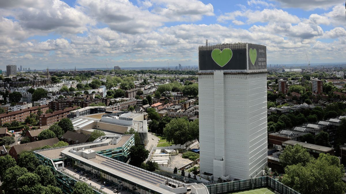 💚 Five years on, we pause to remember those who lost their lives in the devastating Grenfell Tower fire. We stand in support and solidarity with the survivors and the North Kensington community 💚#Grenfell #NeverForget