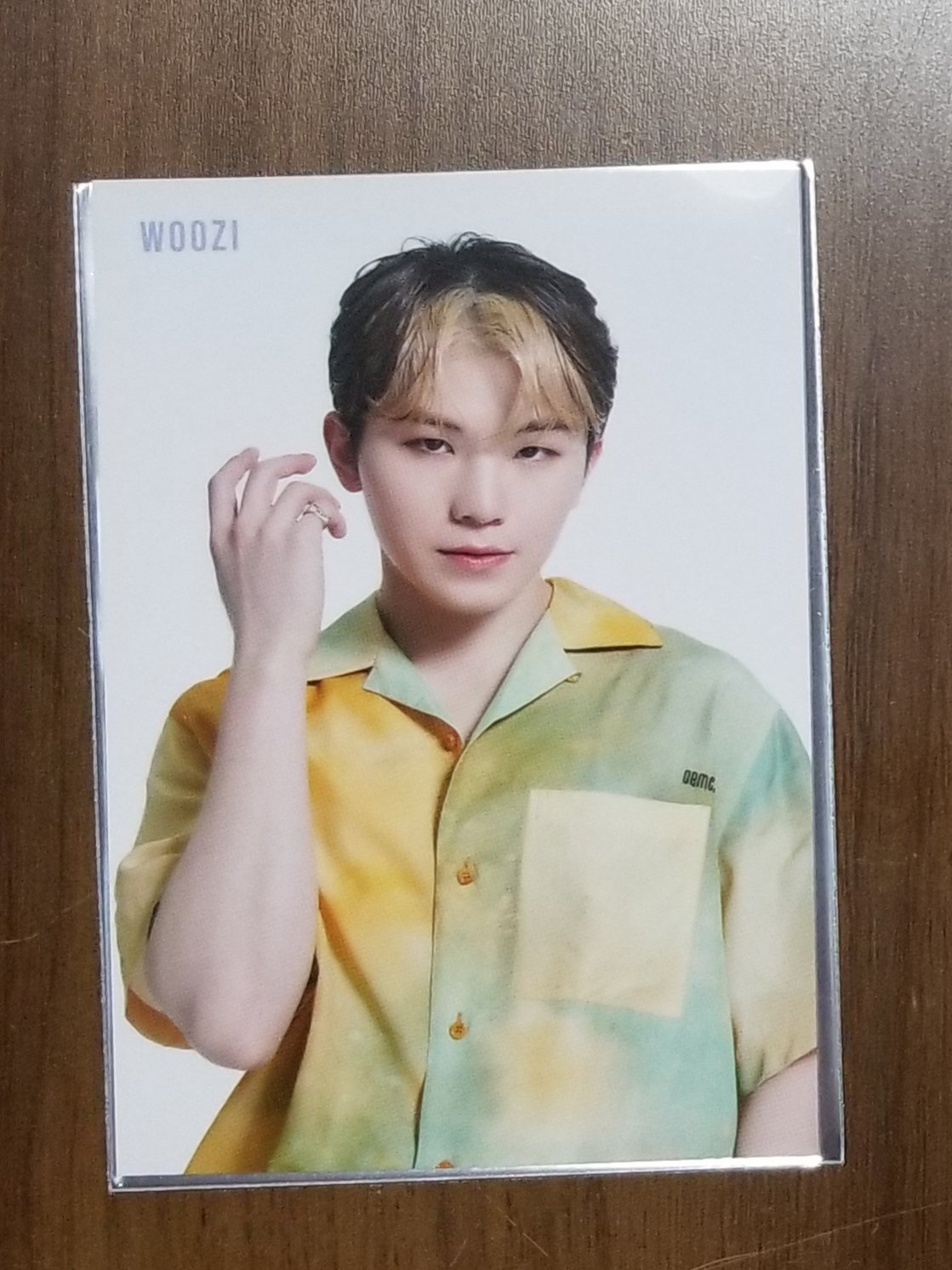 SEVENTEEN セブチ ジョンハン カフェ トレカ Carat 励ます くじ