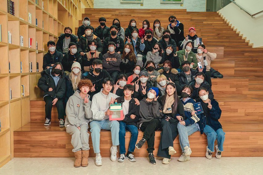plz3ch's tweet photo. 나이런사진만보면개같이우는병있다고 https://t.co/Kuc0kpp8j5