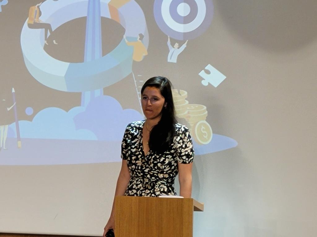 Women power, start up et lean management. Le témoignage de Noémie Parker :
- point d'entrée, le pb à résoudre.
A voir sur le site d'Hokla
<a href="/Hokla_m33/">Hokla</a>
#LeanSummit <a href="/INST_LEANFRANCE/">INSTITUT LEAN FRANCE</a> <a href="/LeanGlobal/">Lean Global Network</a>