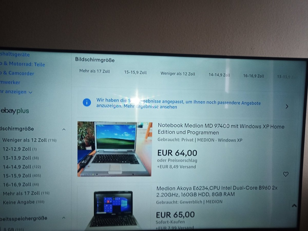 LCarminke's tweet photo. @eBayDE Kein Problem also der lappi  auch das selbe , und als letztes Amazon fire tv  der Silk Browser wird bei allen das selbe angezeigt "auch Artikel Reihenfolge das selbe".  Wo sind die 18,99 und 19€ Artikel hin ? https://t.co/QZg1fiOcr8