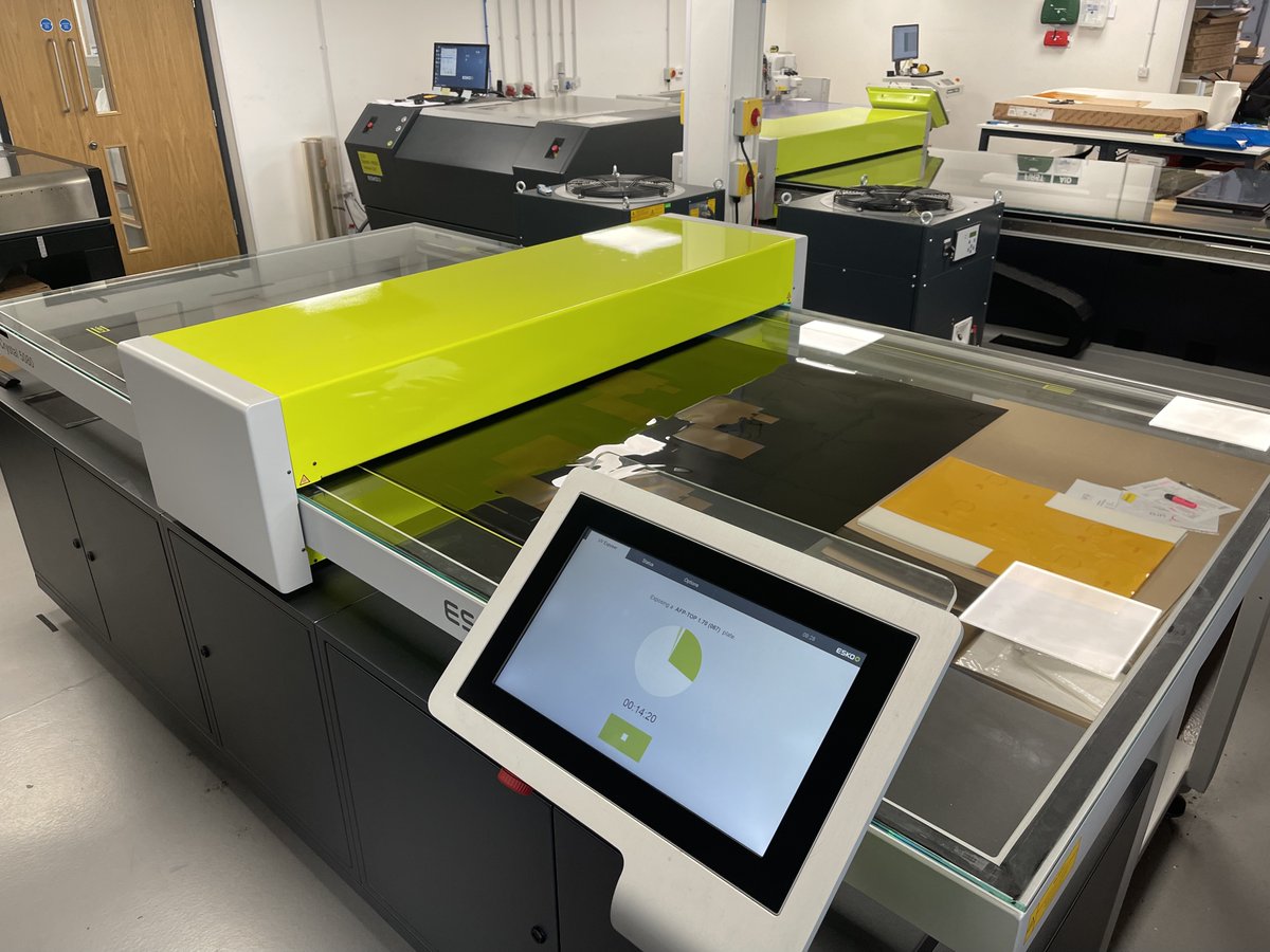YRG_Group's tweet photo. The @Eskocompany  XPS Crystal 5080 optimally combines UV main and back exposure.

Benefits
✅ Synchronised main and back UV LED exposure. 
✅ Development based on Full HD Flexo UV exposure.
✅ Repeatable, consistent plate quality.

#prepress #flexoprinting #hdprint #technology https://t.co/ZcoA9HR2gW