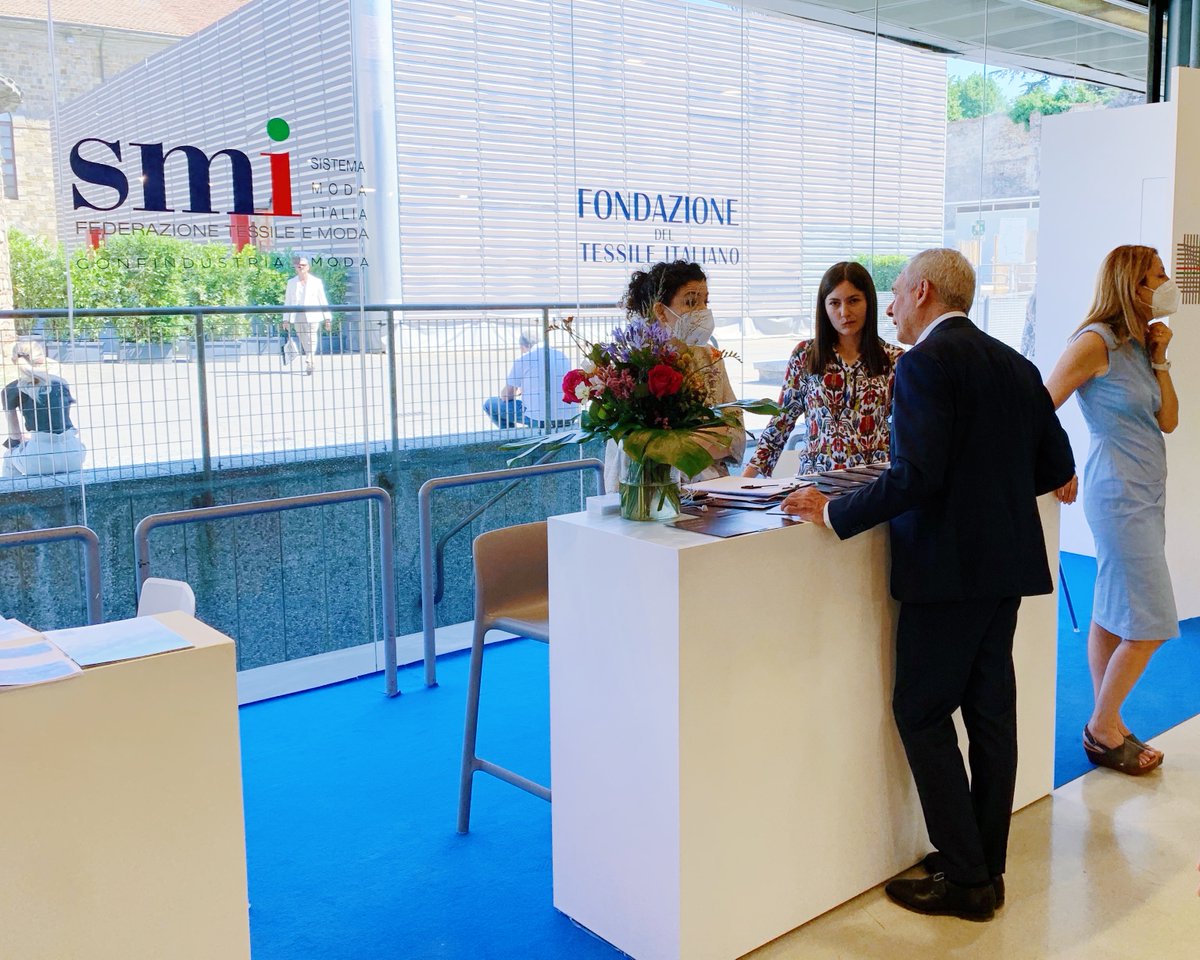sistemamoda_it's tweet photo. Sistema Moda Italia vi aspetta a #Pitti Immagine Uomo, dal 14 al 17 giugno, presso lo stand E/27 del padiglione centrale.
#trickproject #circulareconomy #counterfeiting #traceability #sustainability #transparency #environmentalfootprint https://t.co/h97wSAMEpt