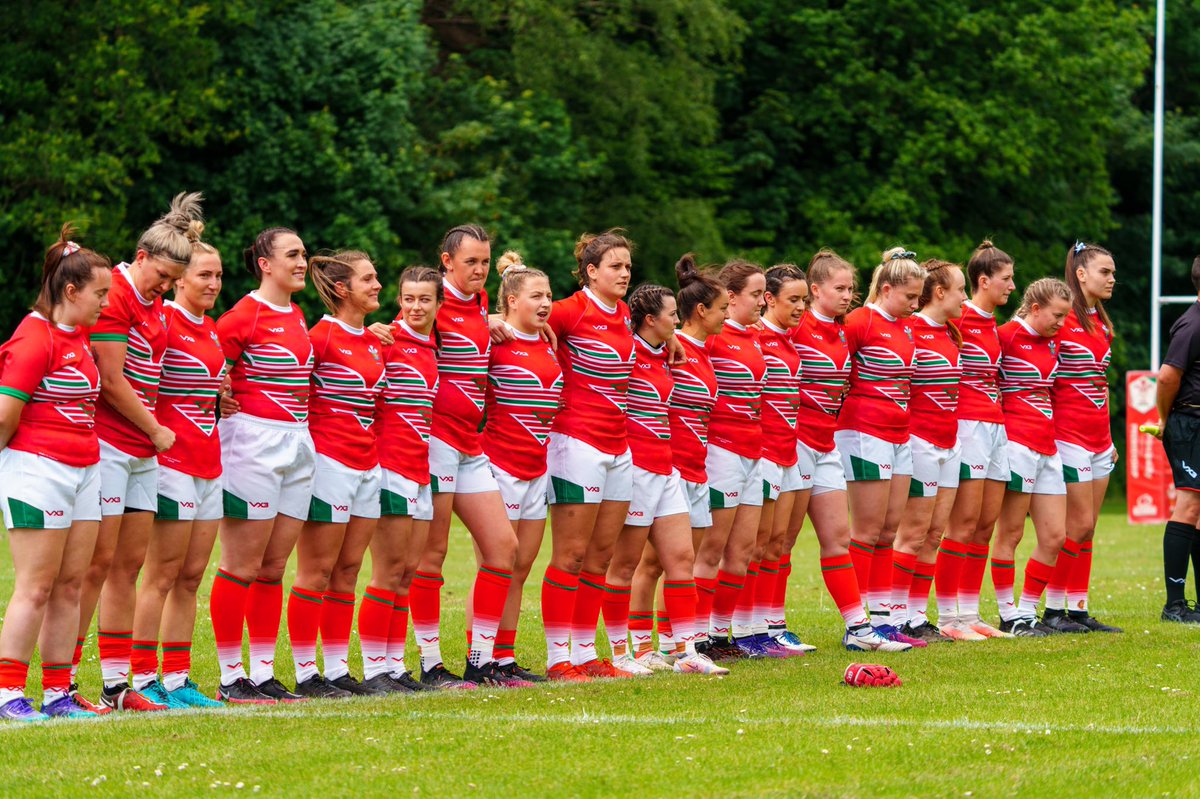 🏴󠁧󠁢󠁷󠁬󠁳󠁿 v 🇮🇹 

 <a href="/stereophonics/">stereophonics</a> <a href="/RealSirTomJones/">Tom Jones</a> 

Are you free for an hour Sunday? 👀

If you fancy joining us to sing the Anthem for Wales V Italy at Pandy Park, we have an opening 🎤🎵👍🏼

There’s a pint in it for you 🍻

#Anthem #CymruAmByth #MaeHenWladFyNhadau #BackTheGirls