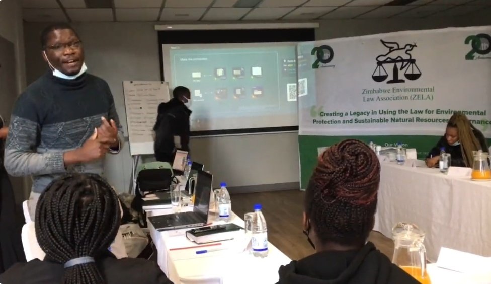 We are attending a workshop on  Transparency &amp; Accountability in Mineral Resource Governance in Harare hosted by <a href="/jsnet/">Jorge Neto</a> with the support of <a href="/ZELA_Infor/">Zimbabwe Environmental Law Organisation (ZELO)</a> &amp; <a href="/NewsHawksLive/">TheNewsHawks</a>  

#MineralResourceGov 
#communitydiaries