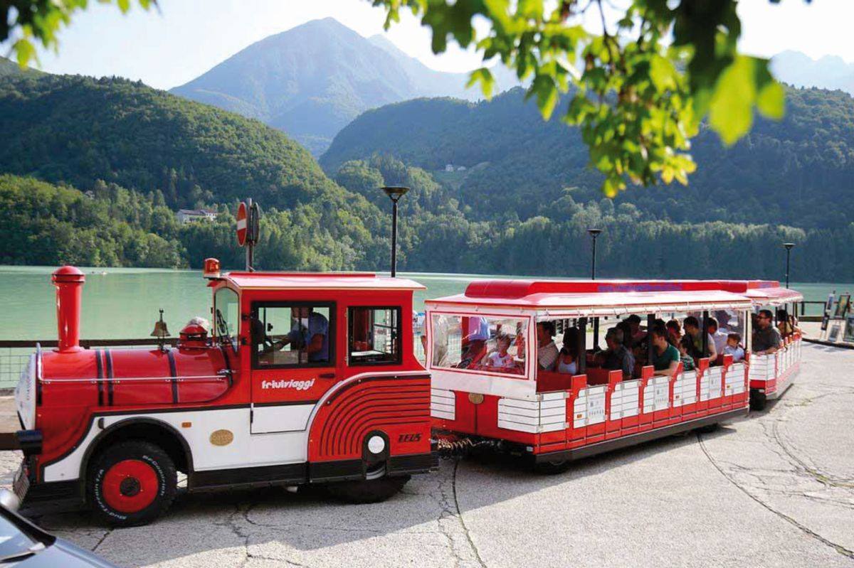 VisitFVG's tweet photo. #Estate in Friuli Venezia Giulia con i #bambini 👧👦?
Ecco alcuni spunti per divertirsi al mare, in montagna e perché no anche in città‼️😉

Buon divertimento con le nostre top fun experiences 👉ℹ️ https://t.co/eMSV8Lp0aQ

#FVGlive #iosonofriuliveneziagiulia #holiday https://t.co/BhraTLY92E