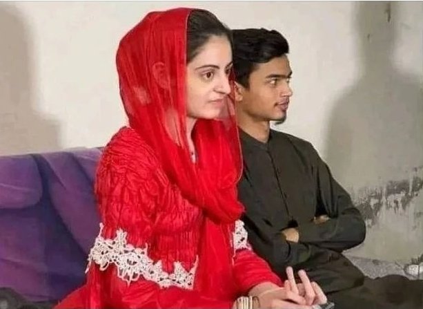 viral_mem3's tweet photo. Or hum ny ye umar papers ki tensions ma guzari hy😒🤥 https://t.co/0ss5XYkXQE