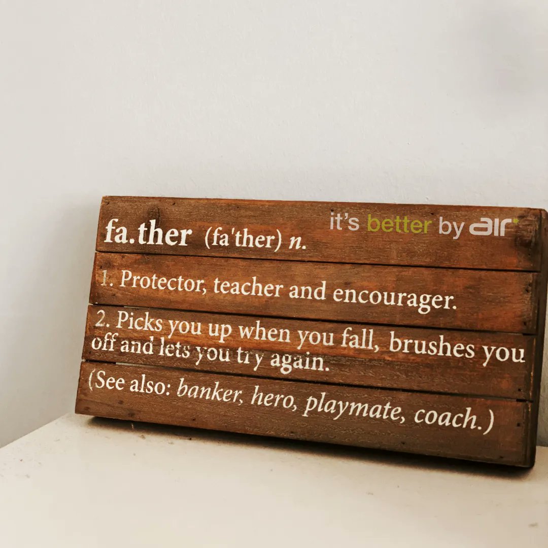 AirCourier's tweet photo. REMINDER: It's Father's Day on Sunday! Don't forget to spoil your father figures and check out our blog on Thursday for all things DAD in London this weekend. #itsbetterbyair #always #fathersday https://t.co/x2Upaxvrw0