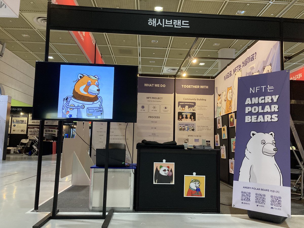 APB_NFT's tweet photo. 🎉Metaverse EXPO 2022 행사 해시브랜드 앵그리 폴라베어🎉

 Metaverse EXPO 2022 행사! 
2022년 메타버스 엑스포에 해시브랜드가 참가하곰~!

행사일정
6월15일(수) 10:00 ~ 18:00 
6월16일(목) 10:00 ~ 18:00 
6월17일(금) 10:00 ~ 17:00 

코엑스 3층 C홀 
A26 해시브랜드

많은 관심 부탁드리곰! https://t.co/hCdAyw4dWF