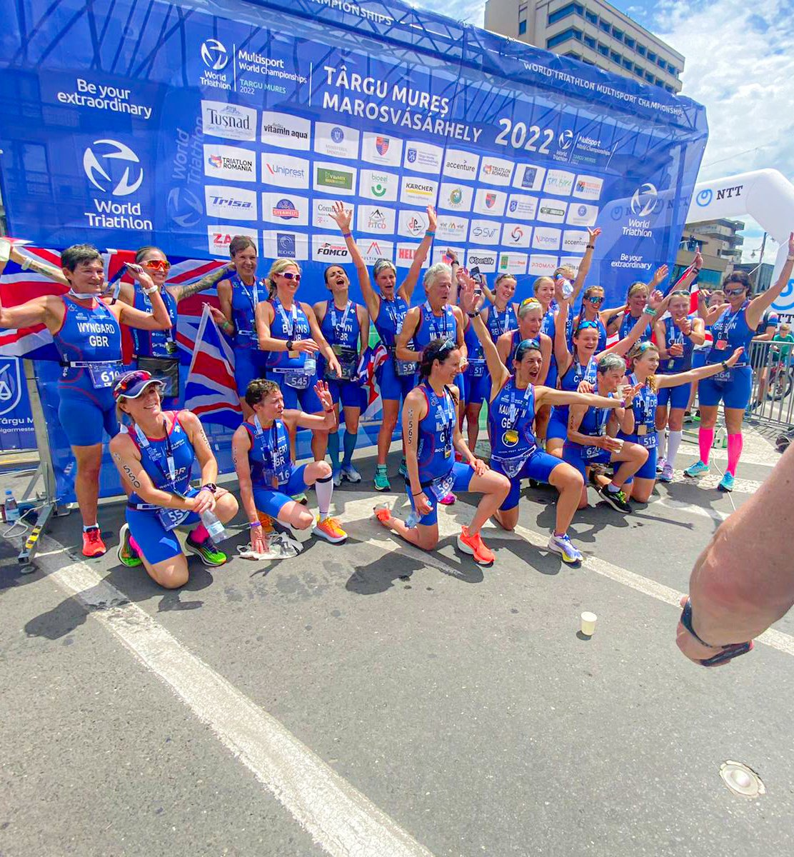 ChristinaDove7's tweet image. Fabulous weekend at the World Age Group Duathlon Championships in Targu-Mures, Romania. First top 10 placing at an International event: 8th in the world! Absolutely delighted. Race report in bio &amp;amp; many more photos on Instagram: @duathlondove.life
#merceractive #livingmybestlife