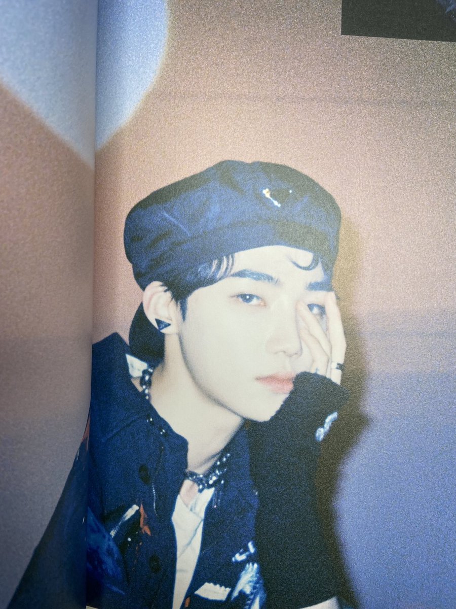 rangthangthang's tweet image. #뉴샷 #newshot #더보이즈 #THEBOYZ #뉴 #new #찬희