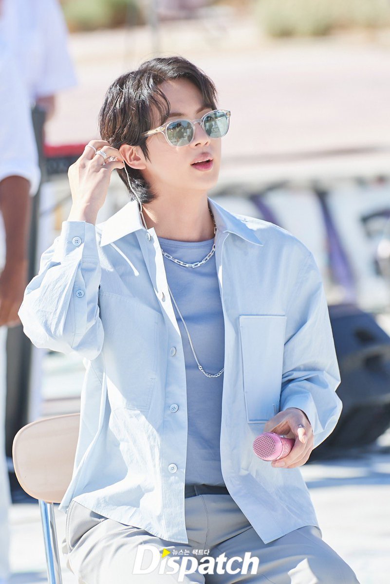 btspicstwt_'s tweet photo. [📸PHOTOS] #BTS_ProofLive Photos by Dispatch | #Jin (2/7) https://t.co/e95ykTA8mH