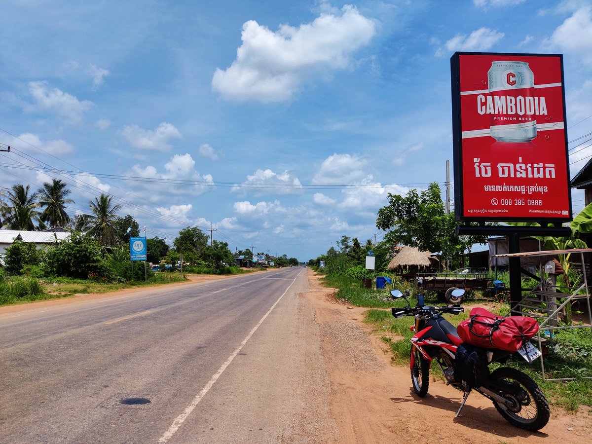 moritzontheroad's tweet photo. Driving on the right, no masks, new beers, i must be in another country!
#cambodia #osmach #crf250l https://t.co/0ViZwgECWG