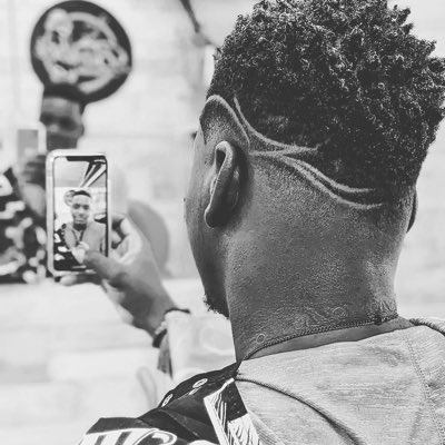 Reybeatzz's tweet photo. #NouvellePhotoDeProfil https://t.co/Xg9AIn2cyk