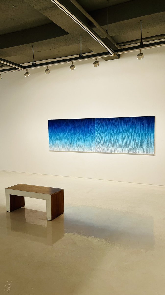 ArtBook_Comi's tweet photo. 2022.05.28

김형선 (Hyung Sun Kim)
무용한 것들의 아름다움
Forever And Ever After IV

📍 갤러리 도스
📍 Gallrey DOS in Seoul, Korea

#Seoul #Gallery #ContemporaryArt  #AbstractArt #Artwork #exhibition #museumarchive https://t.co/5MKhiJ2dTB