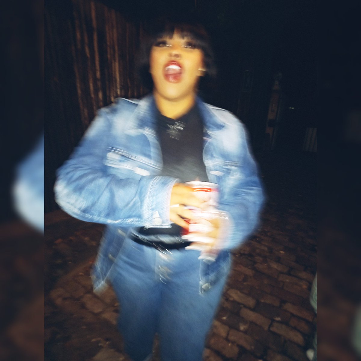 Emilysia2's tweet photo. #NewProfilePic https://t.co/up1Lj30al8