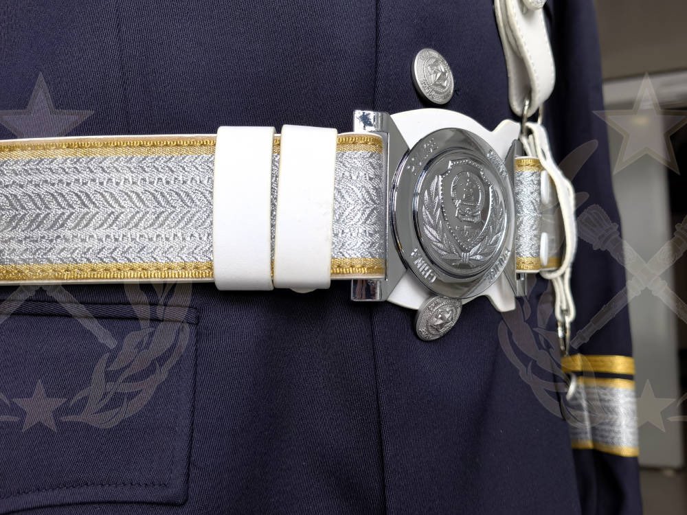 儀仗隊ベルト　白　未開封 警備服 アイトス 67019 白ビニール帯革ベルト 2ツ穴 5cm巾