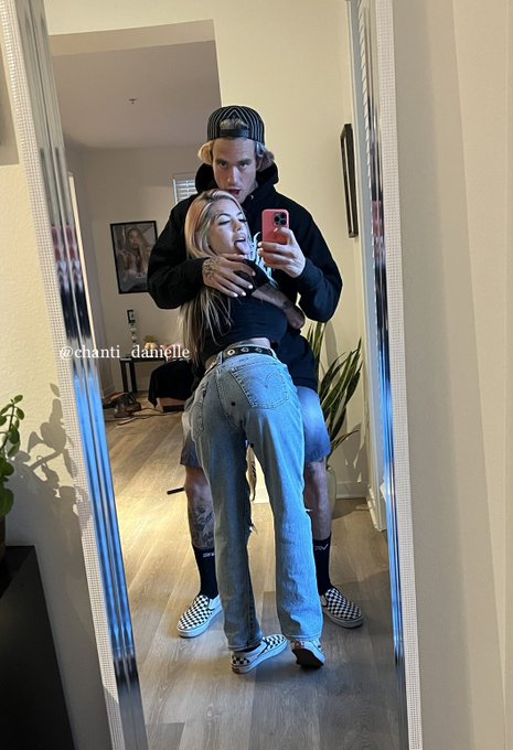 Wholesome photos https://t.co/vLrxX0j9f0