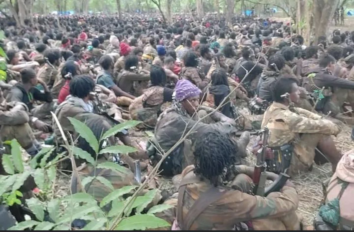 OdaaTarbiiWBO's tweet photo. After successfully defending against the Abiy regime’s much touted offensive on our positions, the OLF-OLA held a General Assembly with the  executive committee and high-ranking officers in attendance. #OromoLiberationArmy #Ethiopia https://t.co/DTKqHQE2qt