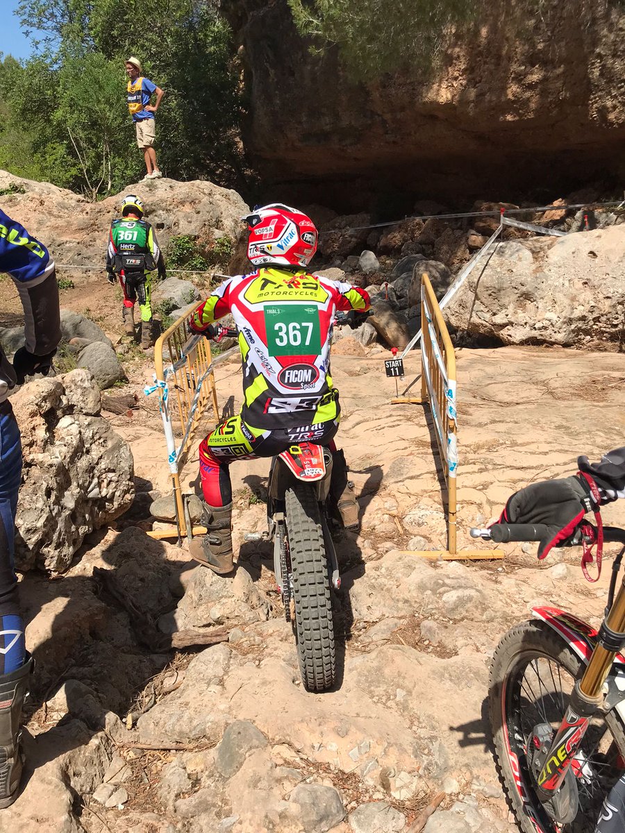 esportsIB's tweet photo. El pilot del Programa de Tecnificació de Motociclisme (CTEIB) Mateu Crespí, aconsegueix la sisena posició, en la categoria de Trial 3, en la primera prova del Campionat del Món de trial que s'ha celebrat a Tarragona
Enhorabona!
@GOIB_Social @cgonyalons @Moto_CTEIB @AjStaMariaCami https://t.co/NTLr71d6q4