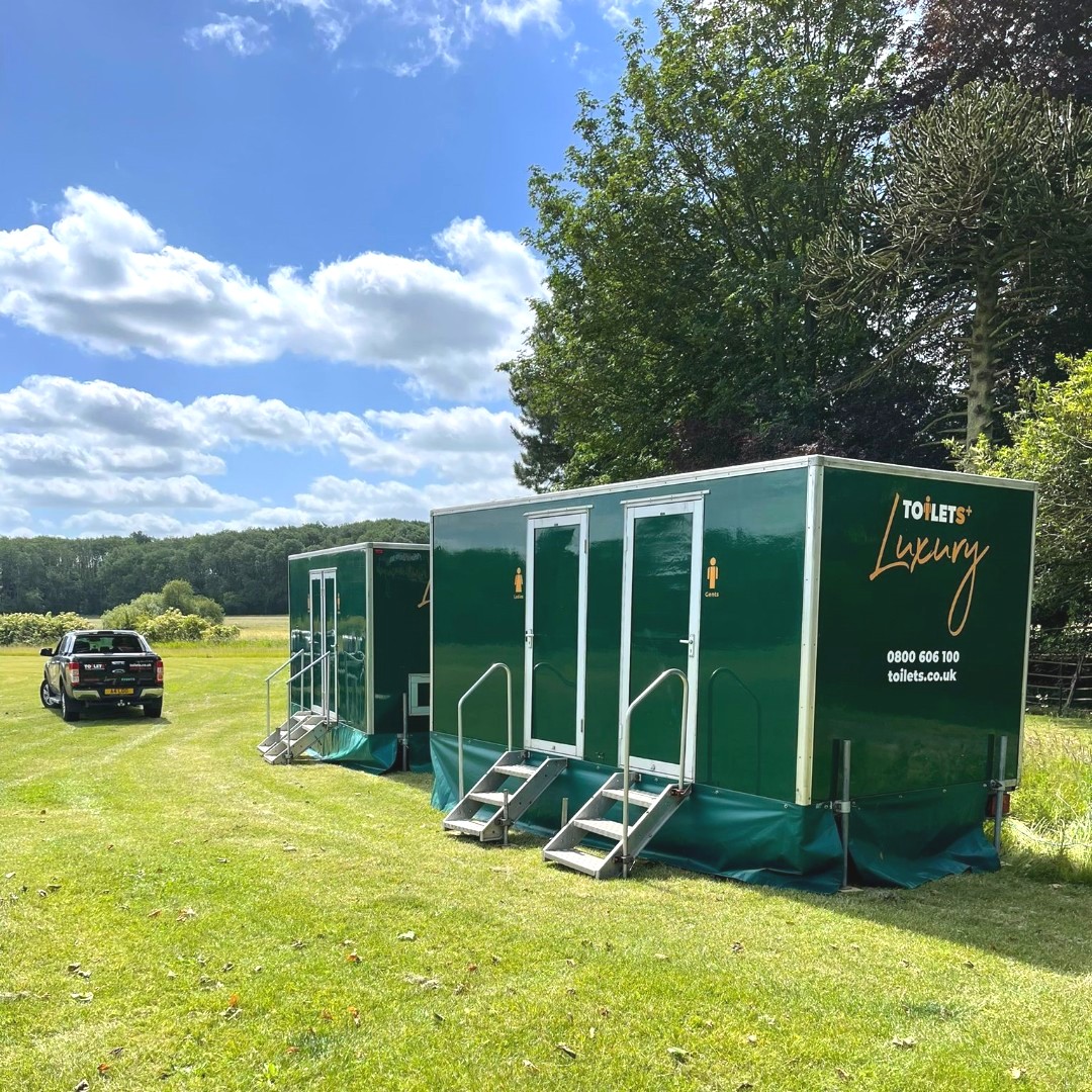ToiletsPlus's tweet photo. A loo with a view... the perfect solution for your outdoor party or event!

#portabletoilet #toiletsplus #eventtoilet #eventoilethire #wedding #luxuryportabletoilet #luxurytoilethire #norwich #norfolk #wymondham #toilethire #toilethirenorwich #toilethirenorfolk  #eventloos https://t.co/54h1RN8gms