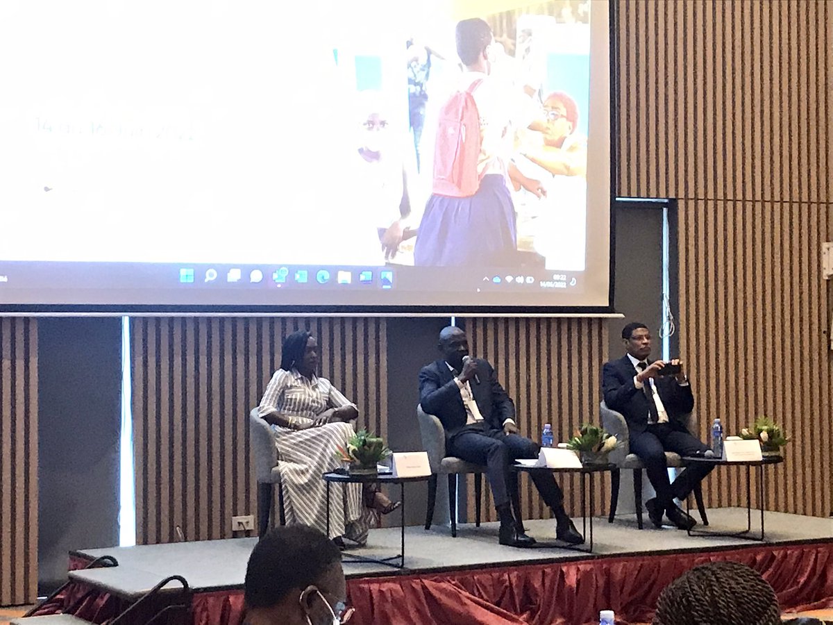 Ouverture de l’atelier de Partage d’Expériences sur le fonctionnement des Services de Santé Scolaire et Universitaire-Adolescents et Jeunes de la Côte d’Ivoire.
#UCPO #AIBEF