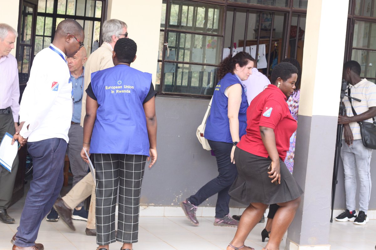 hvpgatagaraGik's tweet photo. On 13th June 2022, HVP Gatagara Gikondo was graced with a visit of the EU delegation in Rwanda together with Mr Laurent SARAZIN, Head of Unit Finance and Contracts for Sub-Saharan Africa to monitor the progress of ongoing EU supported project for learners with mental disabilities https://t.co/tkgjKpVhe9