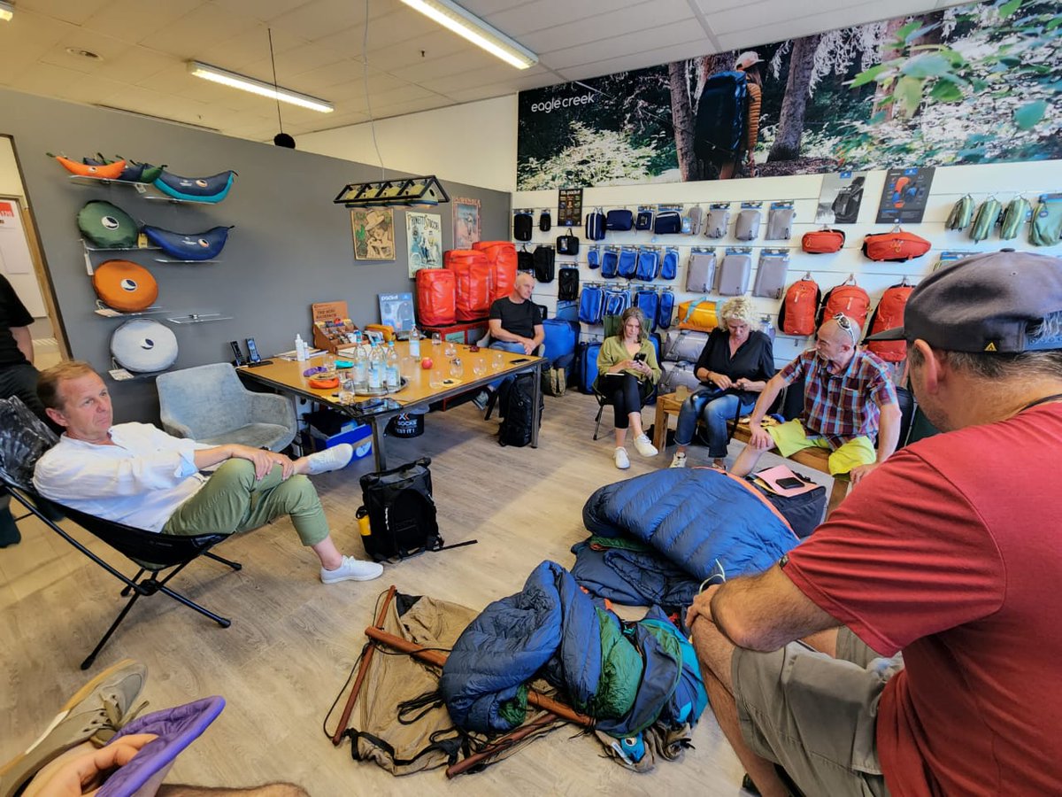 ticketothemoon's tweet photo. Family gathering at #OutdoorISPO2022 https://t.co/pU4K5X5arU