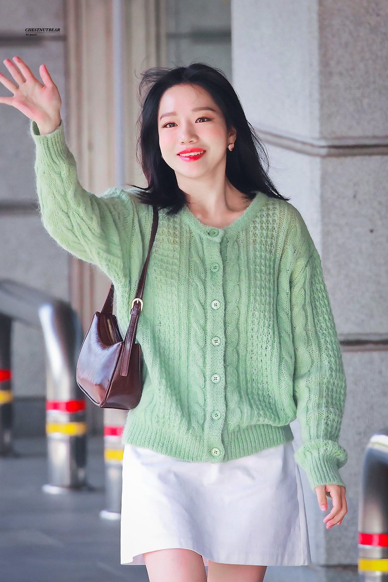Chestnut_1022's tweet photo. 220603 출근
HappyPuppy🐶

#조유리 #JOYURI 
#チョユリ #아이즈원 #IZONE
#조유리_러브쉿 #JOYURI_LoveShhh https://t.co/dxW2tqZ0cW